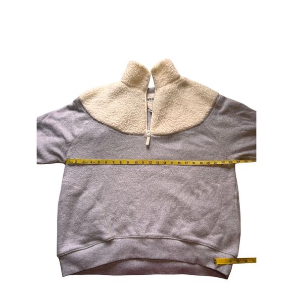 Aerie fleece 1/4 zip sweatshirt gray cream Sherpa XS oversized - Picture 6 of 7
